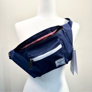 Herschel Supply Company Peacoat Navy Belt Bag NWT